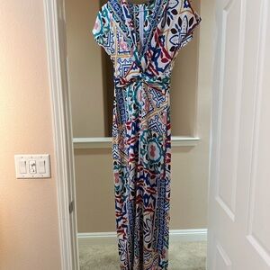 NWOT Women’s ZARA Multi Color Print Faux‎ Satin Effect  Jumpsuit. Size XS.